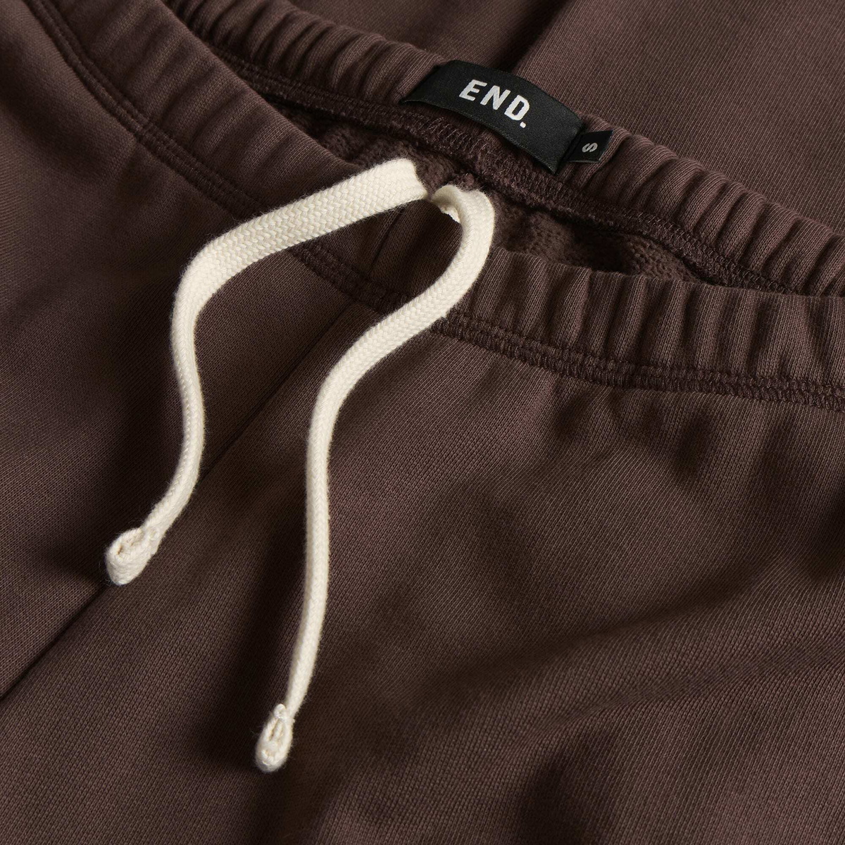 END. Women's Classic Sweatpants in Chocolate