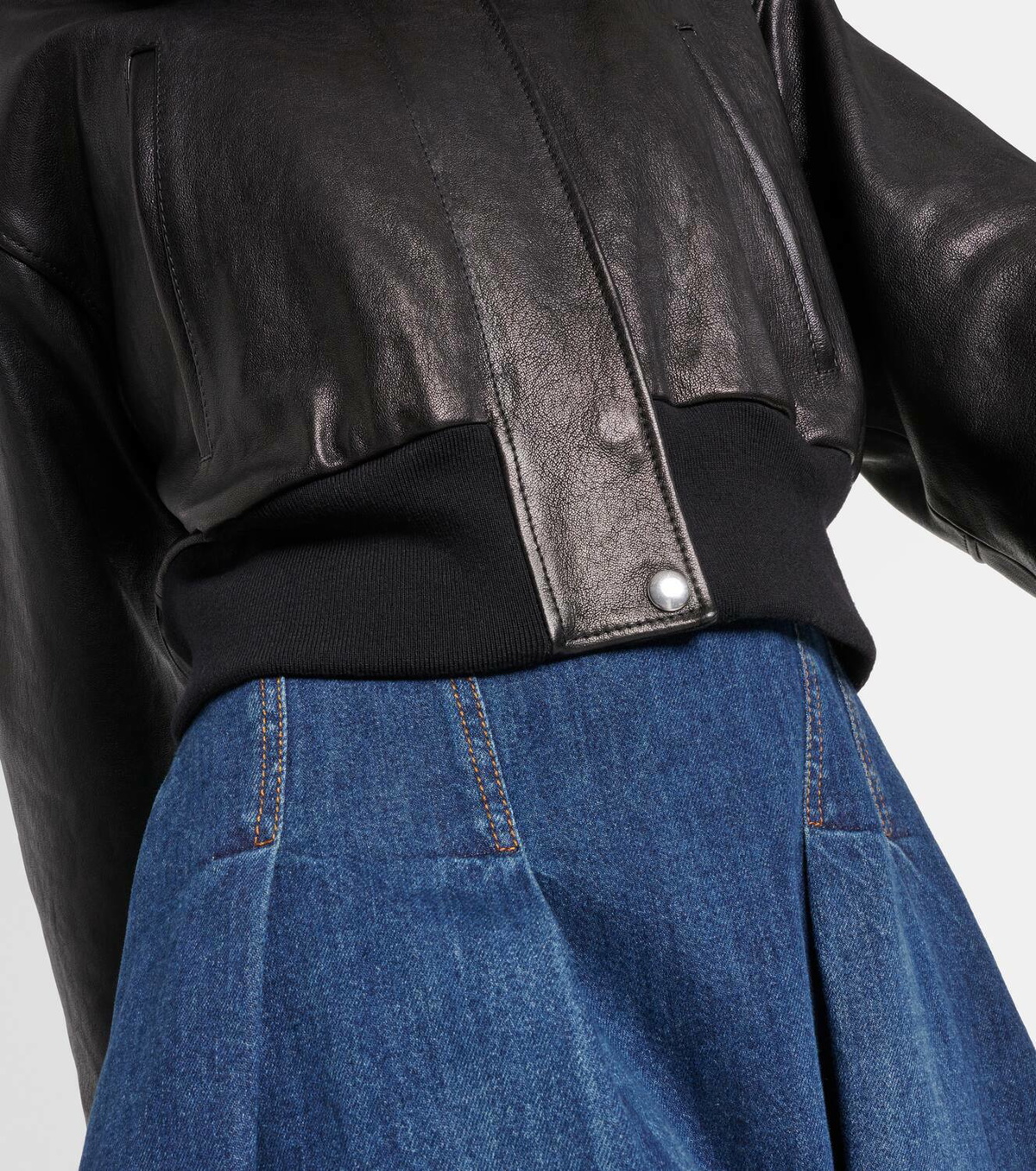 Alexander McQueen Cropped leather jacket Alexander McQueen