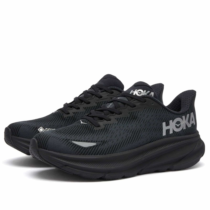 Photo: HOKA ONE ONE Women's W Clifton 9 GTX in Black