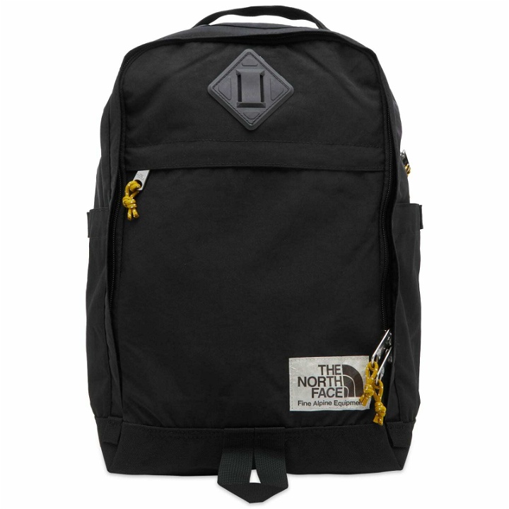 Photo: The North Face Berkeley Daypack in Tnf Black/Mineral Gold 