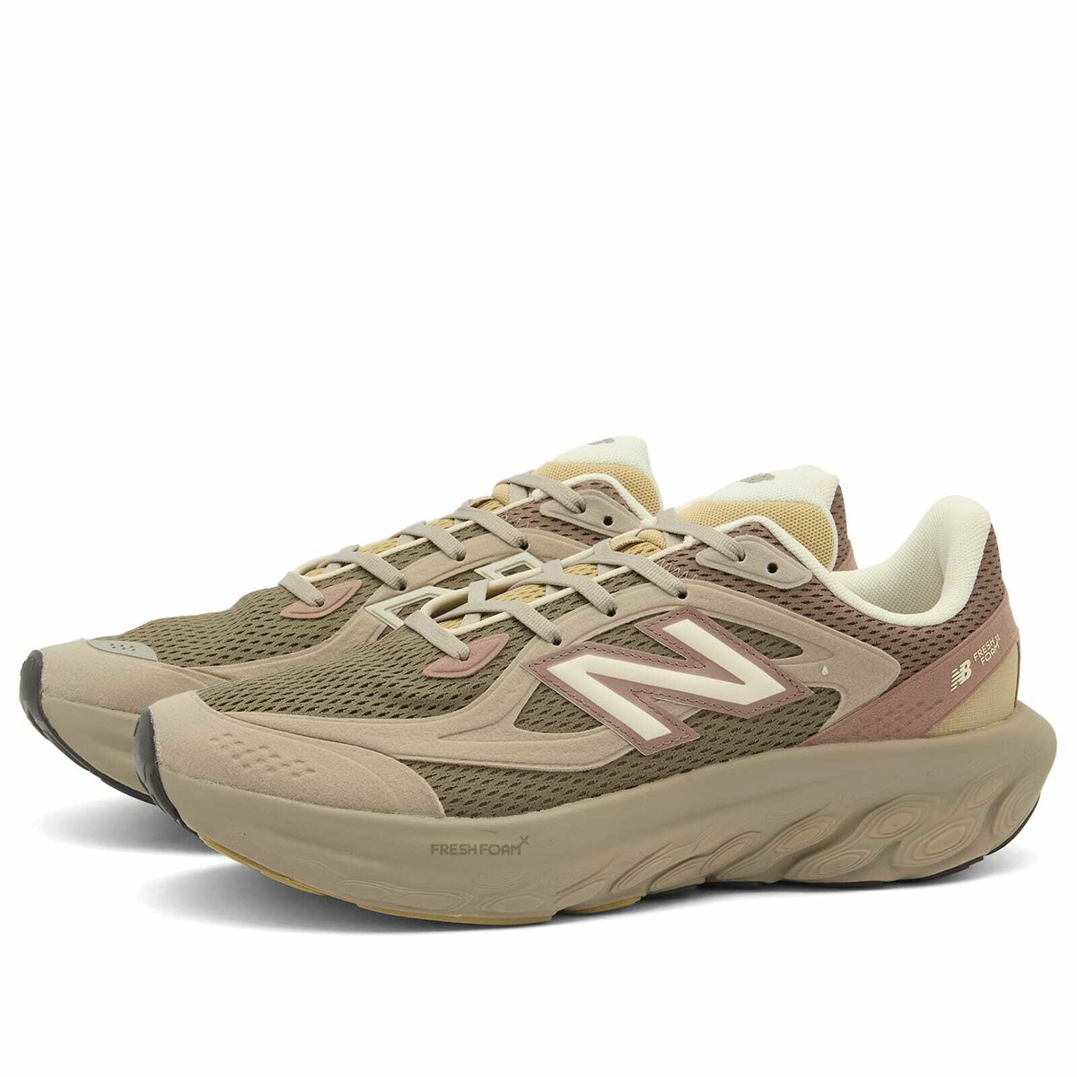 New Balance Freshfoam Sneaker in Arid Stone