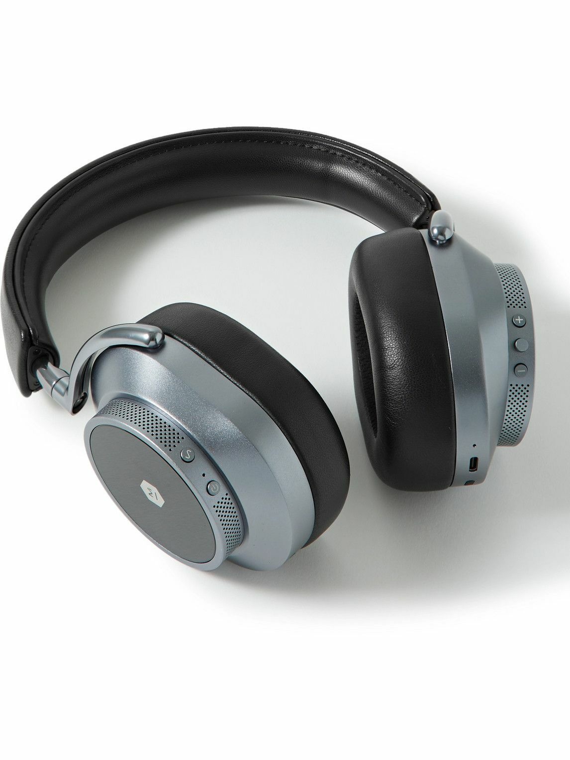 Photo: Master & Dynamic - MW75 Wireless Leather Over-Ear Headphones