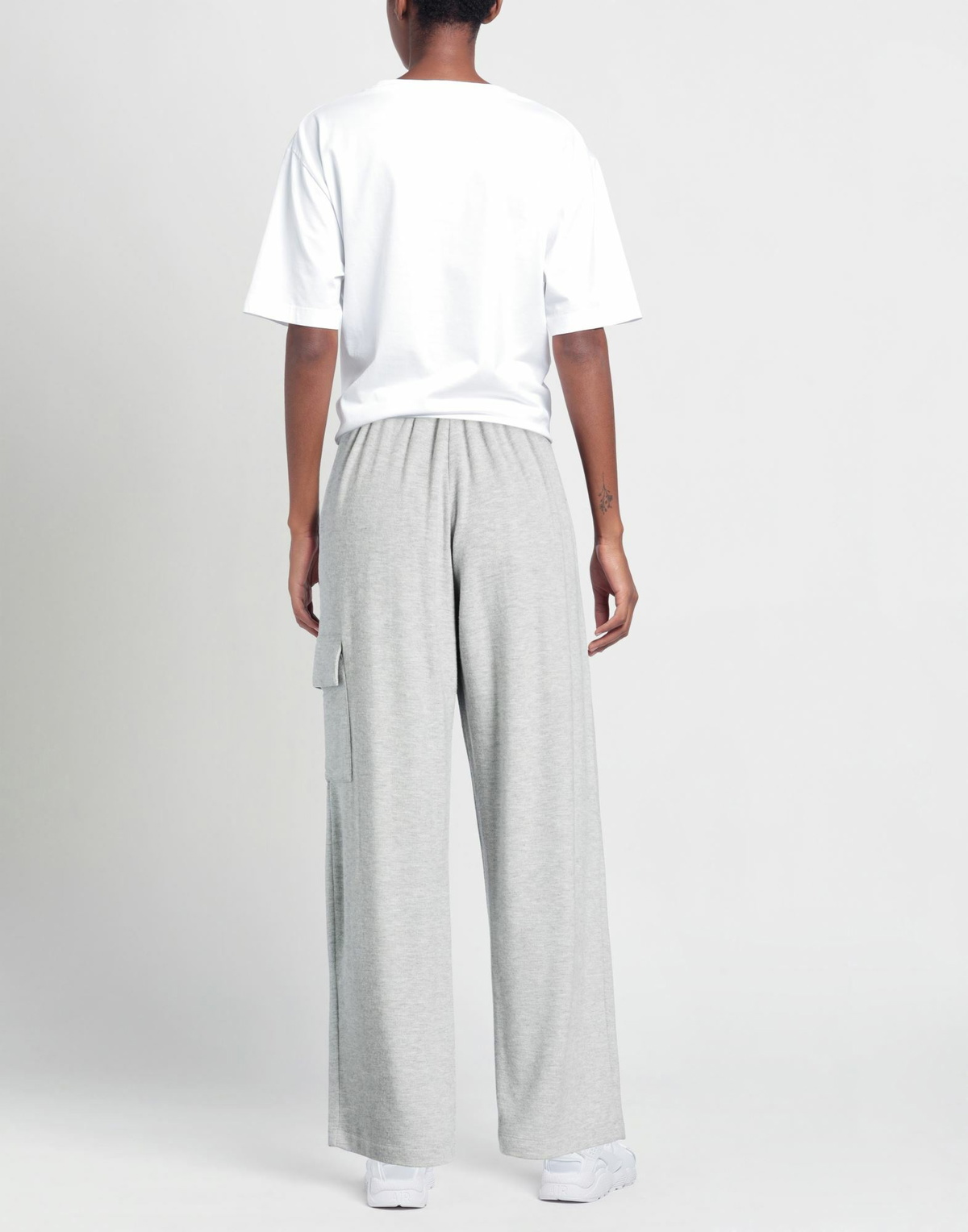 Donni. Womens Pants Light in Grey