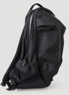 Arro 16 Backpack in Black