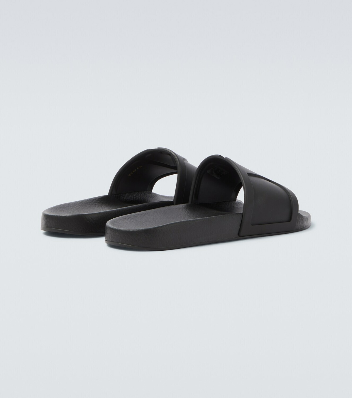 Valentino Garavani VLogo slides