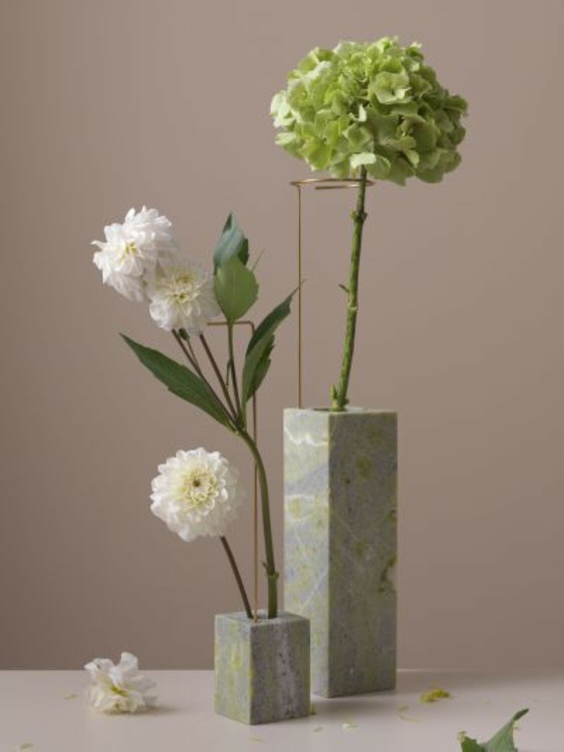 BLOC STUDIOS N.2 Jade Marble Posture Vase