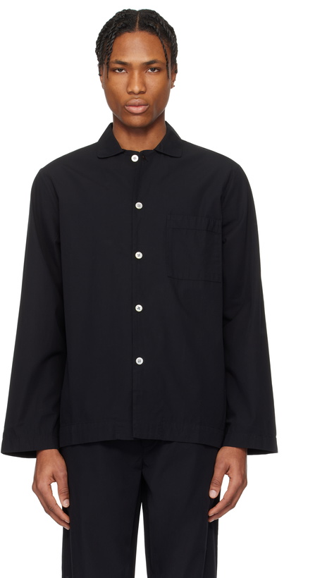 Photo: Tekla Black Poplin Long-Sleeved Pyjama Shirt