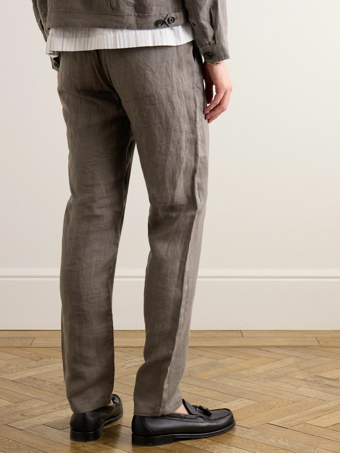 Oliver Spencer - Fishtail Tapered Linen Trousers - Brown
