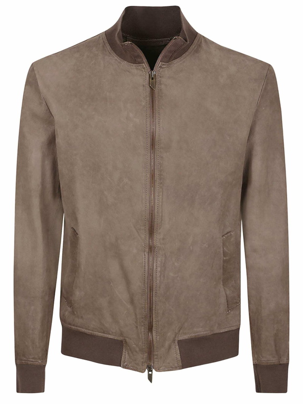 Photo: Salvatore Santoro Niv Sand Jacket
