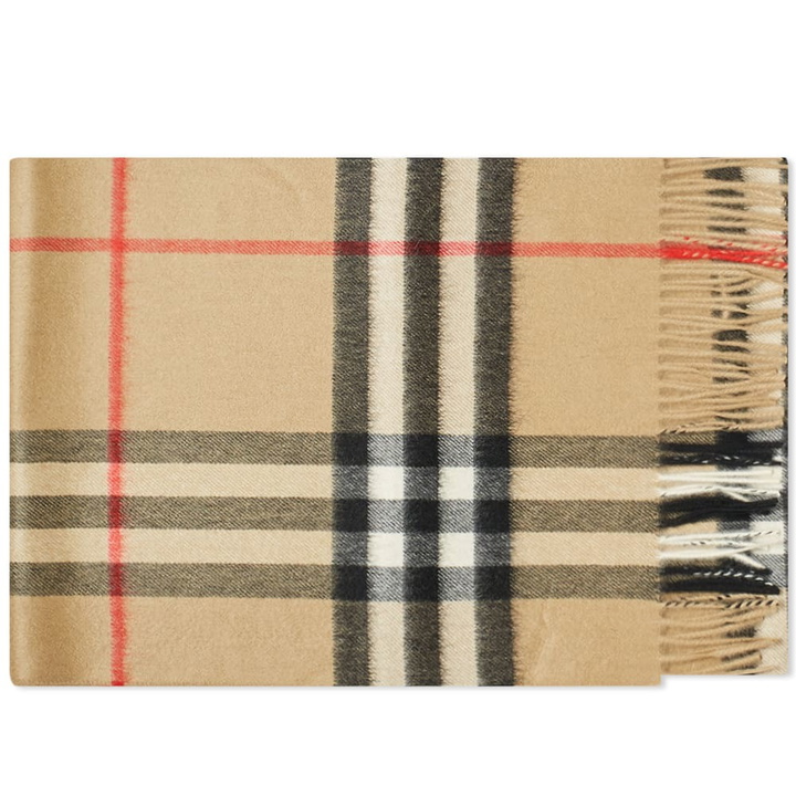 Photo: Burberry Vintage Check Cashmere Scarf