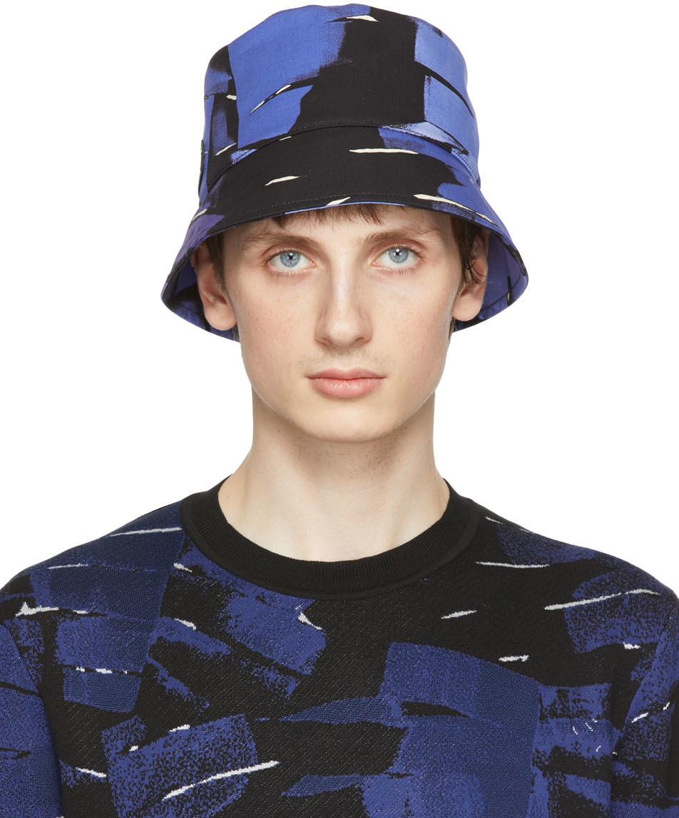 Salvatore Ferragamo Blue & Black Cotton Bucket Hat Salvatore Ferragamo