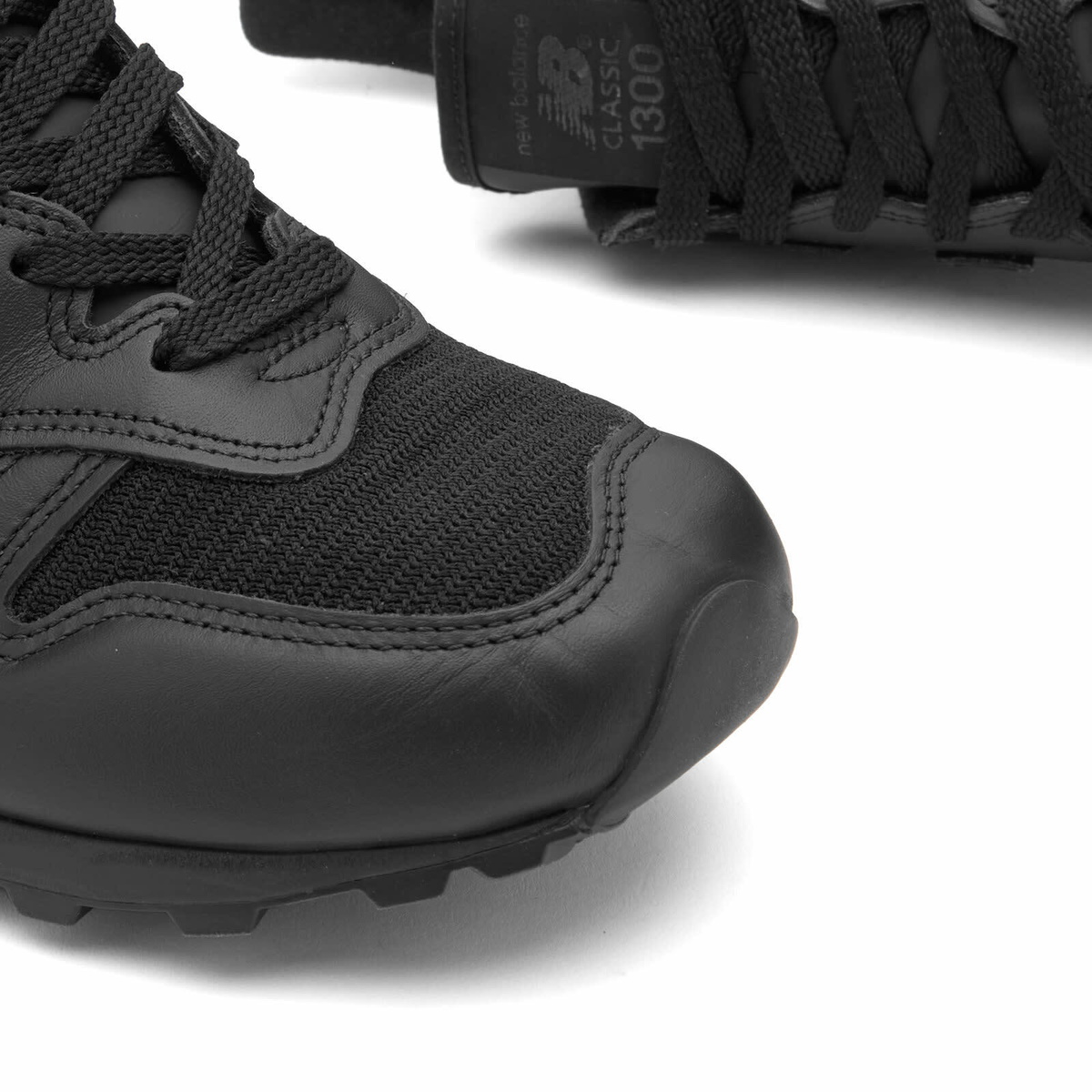 New Balance x WTAPS U1300WT Sneaker - Made in USA in Black