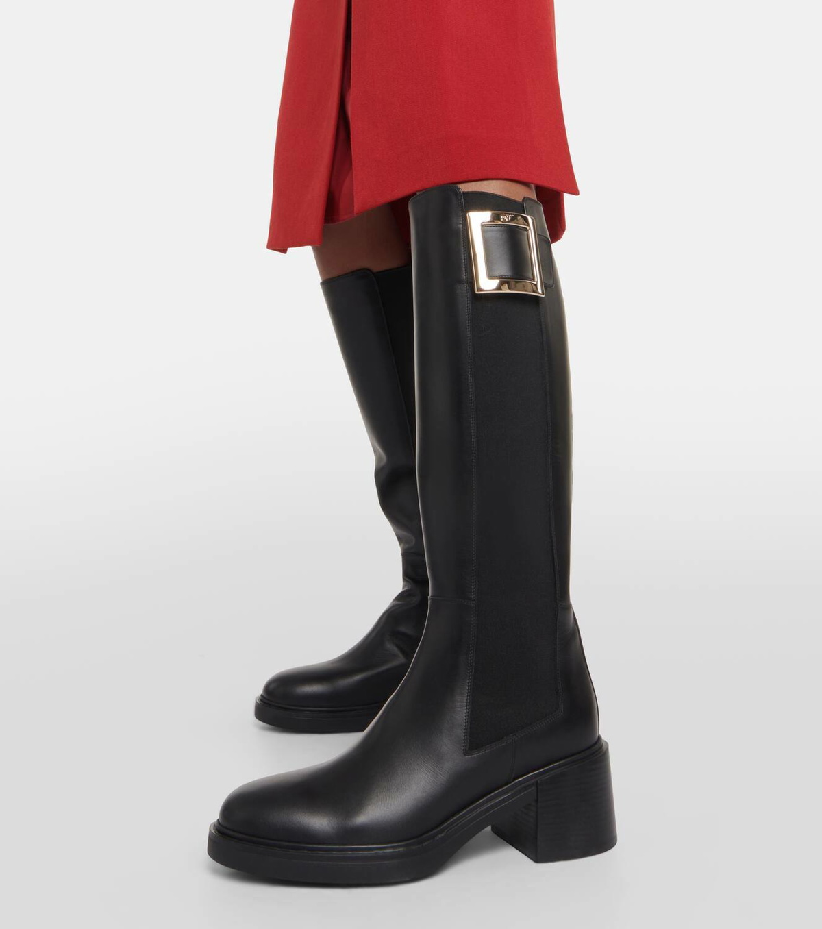 roger vivier chelsea boots