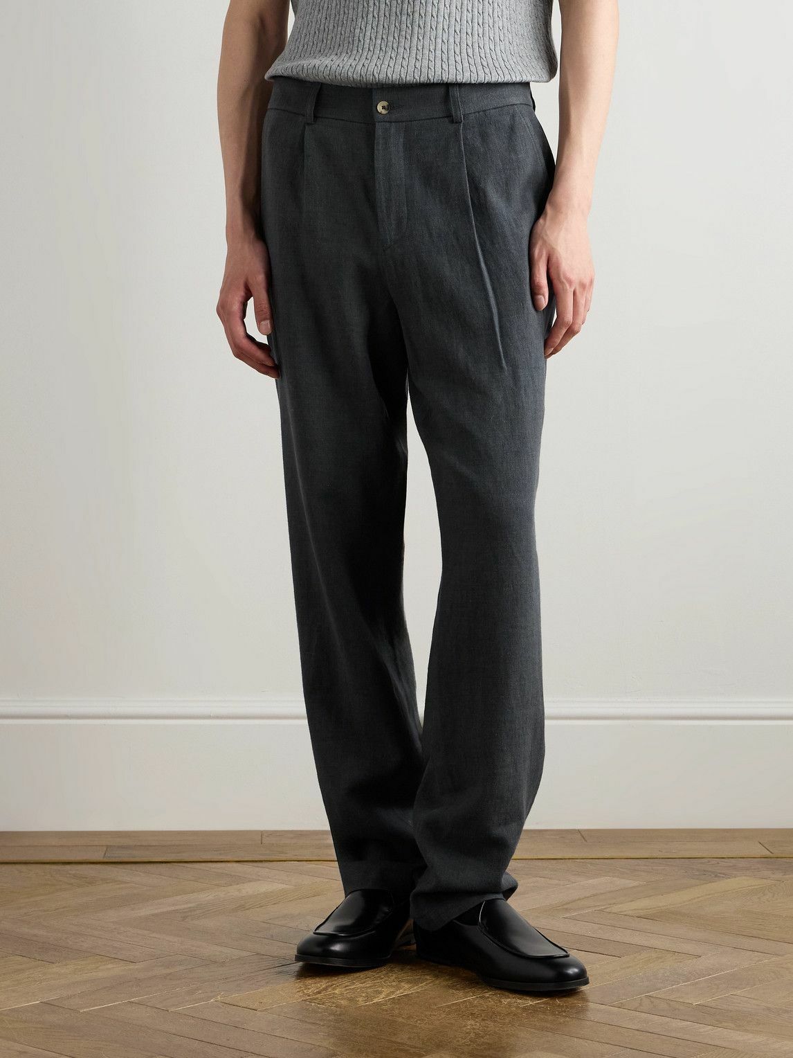De Bonne Facture - Straight-Leg Pleated Linen and Wool-Blend Suit Trousers - Gray