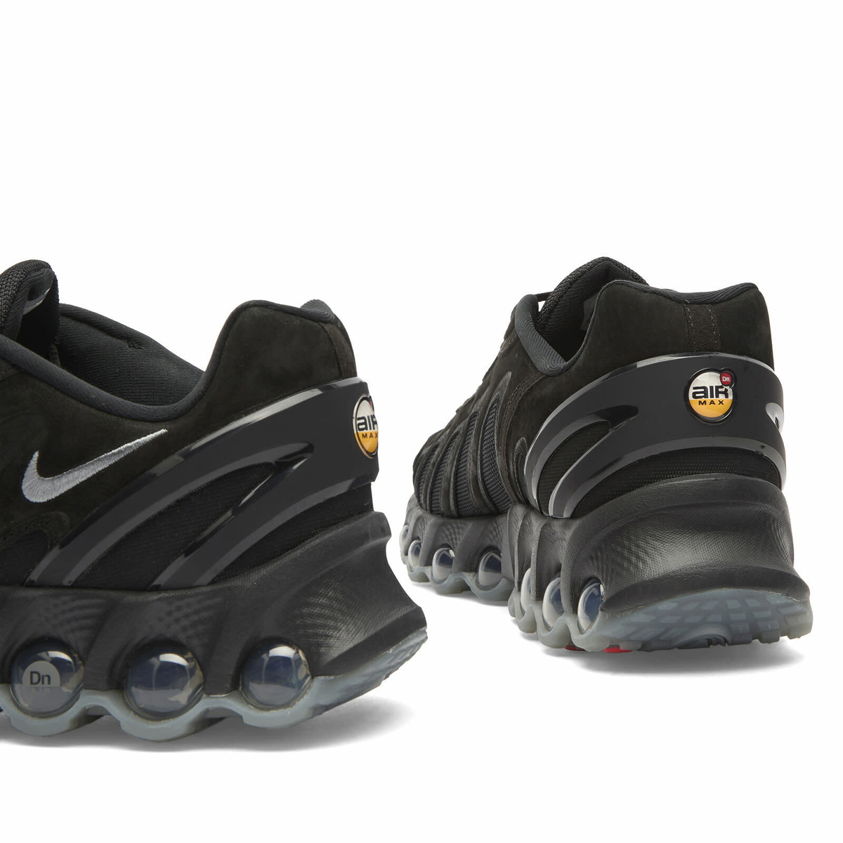 Nike Men's Air Max Dn8 Leather Sneaker in Black/Smoke Grey Nike