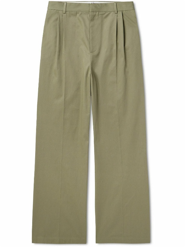 Photo: LOEWE - Wide-Leg Pleated Logo-Embroidered Cotton-Twill Trousers - Green