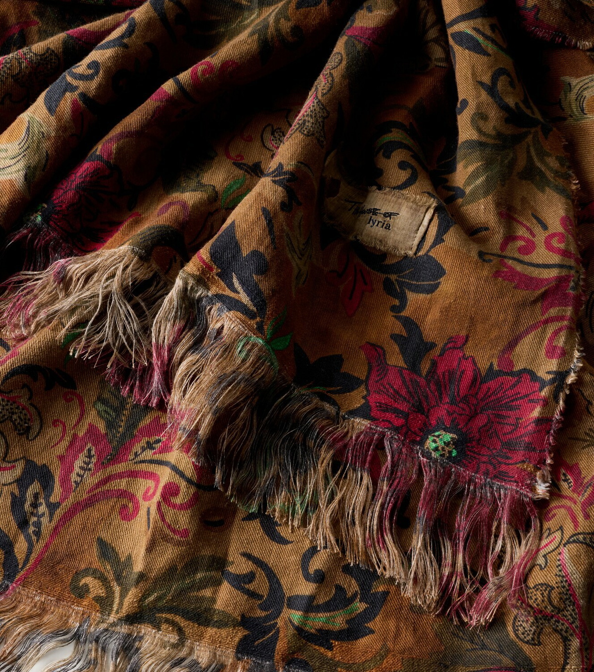 The House of Lyria Tormento floral linen tablecloth