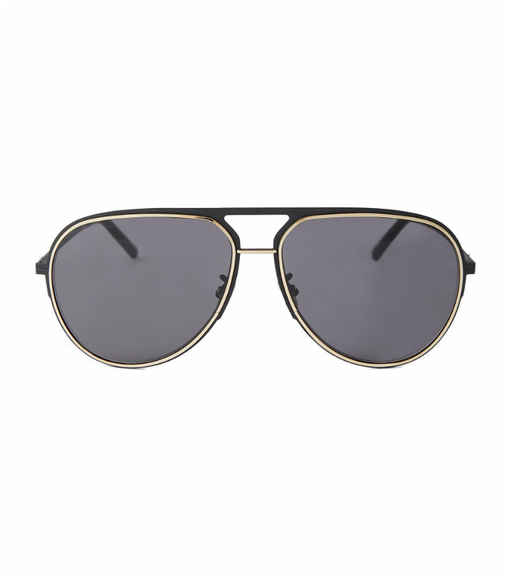 Photo: Dior Eyewear - DiorEssential A2U sunglasses