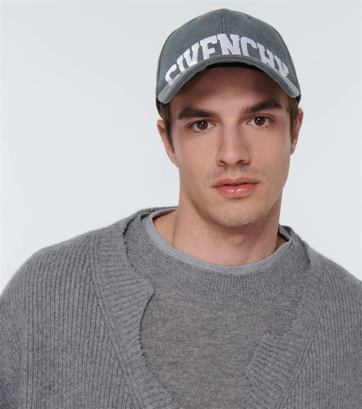 Givenchy - Embroidered cotton cap Givenchy
