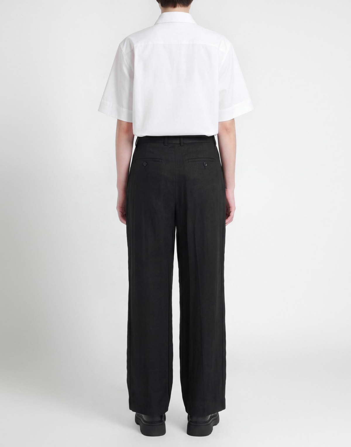 Theory Womens Pants in Black