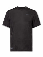 Nike Running - Logo-Print Dri-FIT ADV Running T-Shirt - Gray