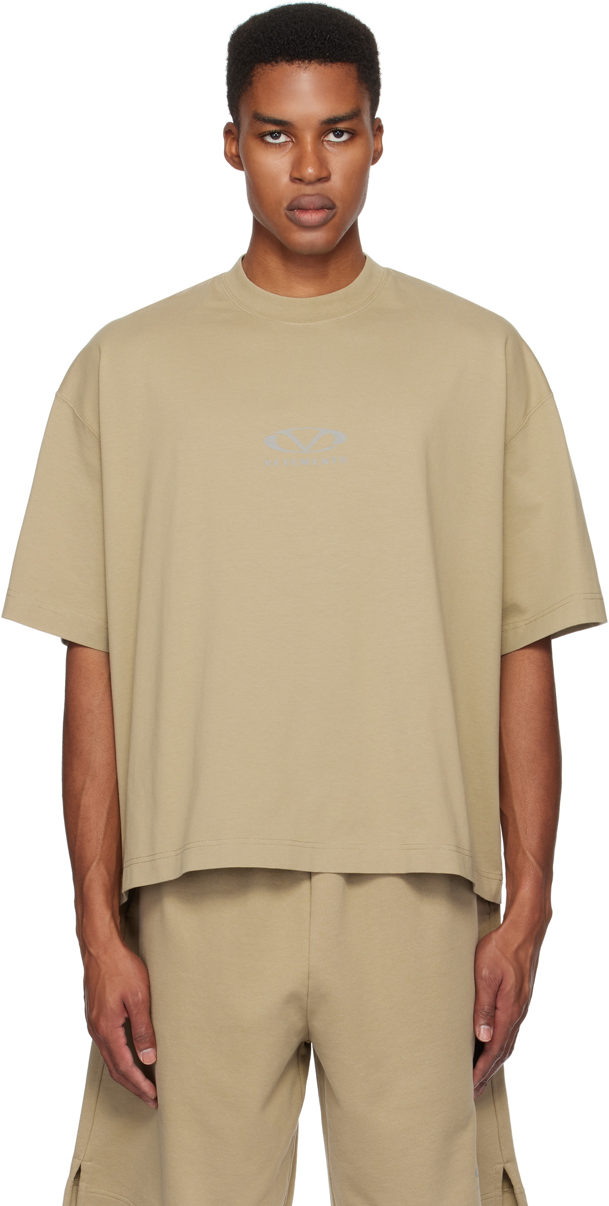 VETEMENTS Khaki Oval Logo Cropped Boxy T-shirt Vetements