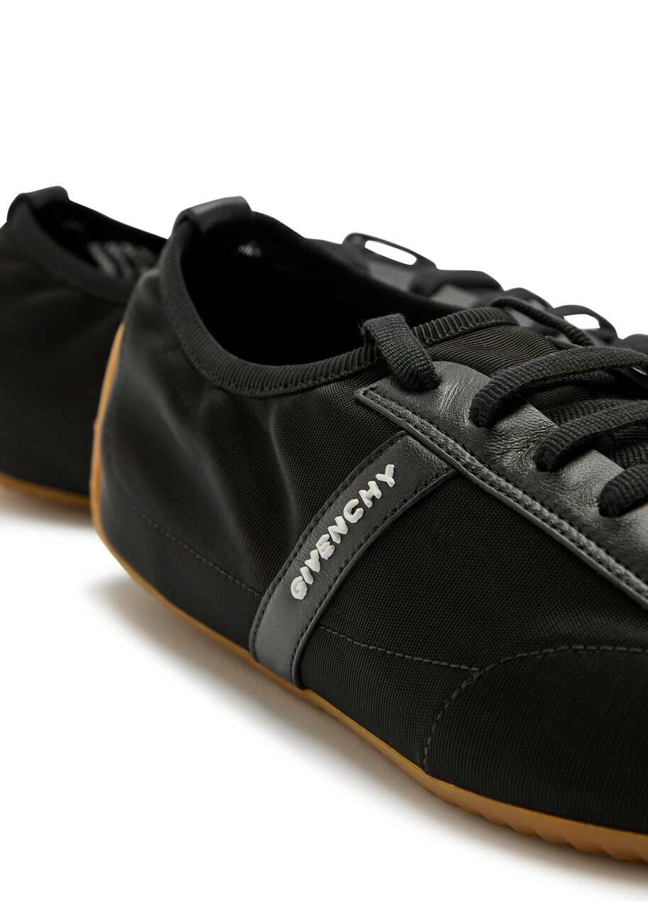 Givenchy Panelled Mesh Sneakers Black