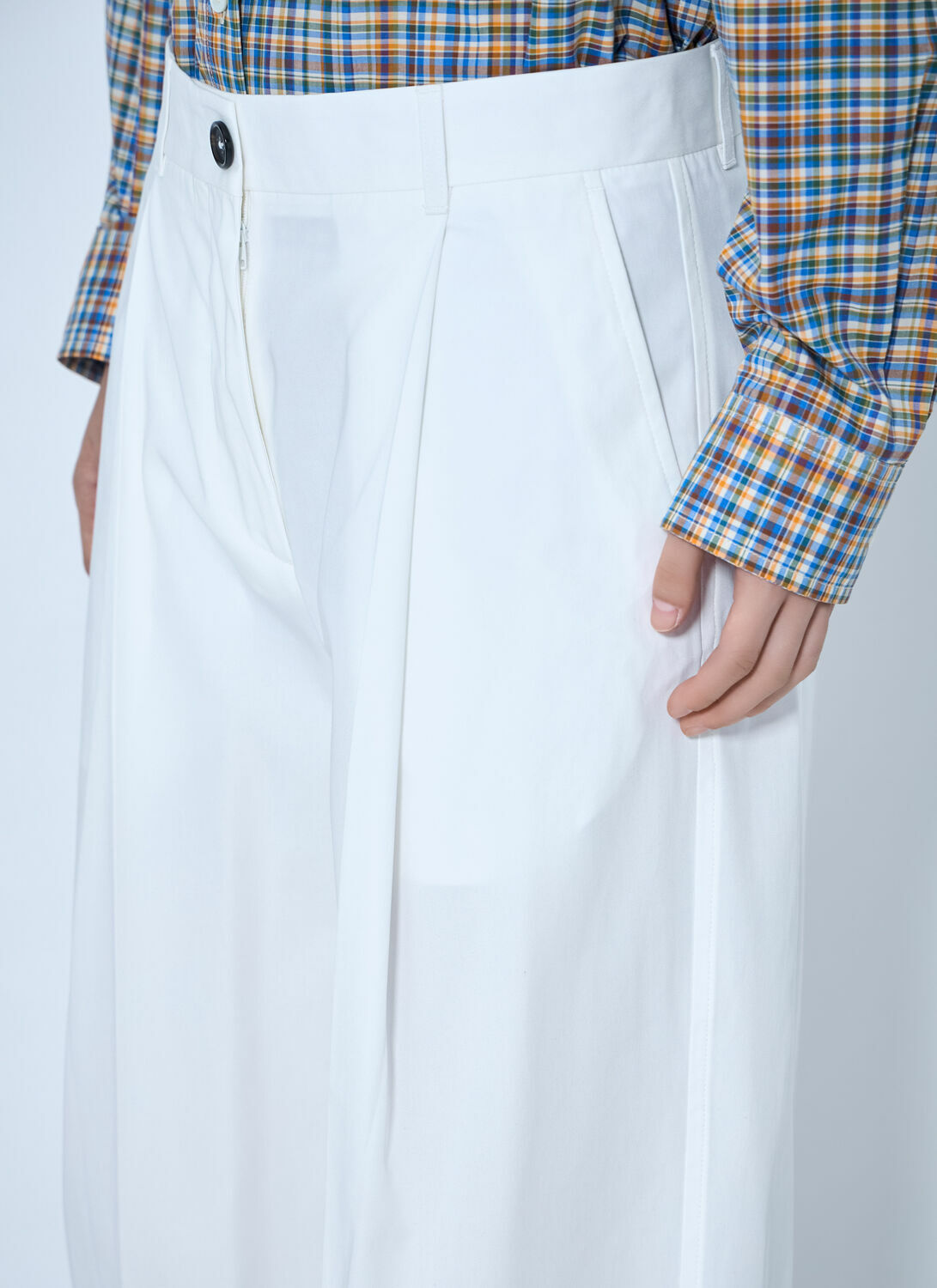 Toteme Single Pleat Cotton Trousers