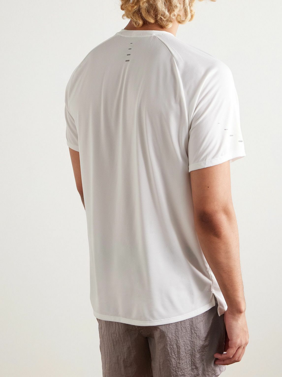 NIKE RUNNING - Stride Dri-FIT ADV Mesh T-Shirt - White