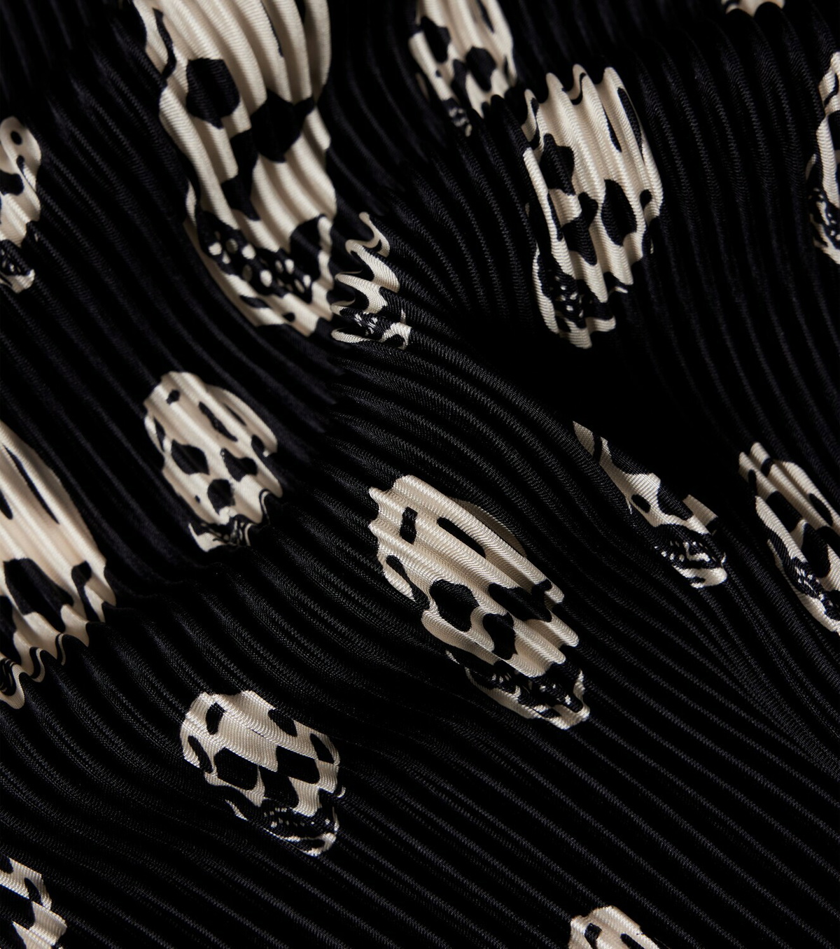 McQueen Skull silk scarf