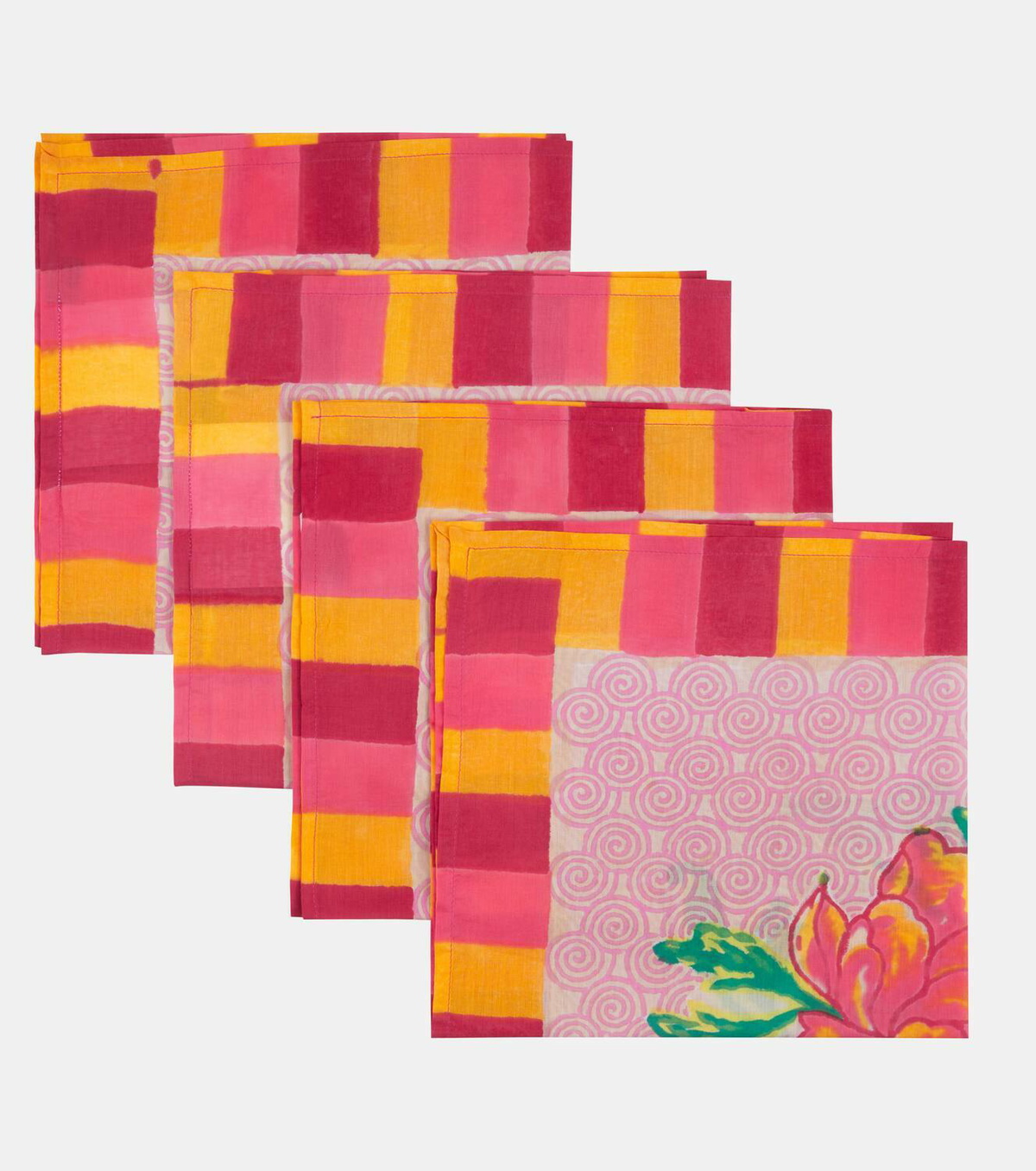 Lisa Corti Camelia Magenta set of 4 napkins