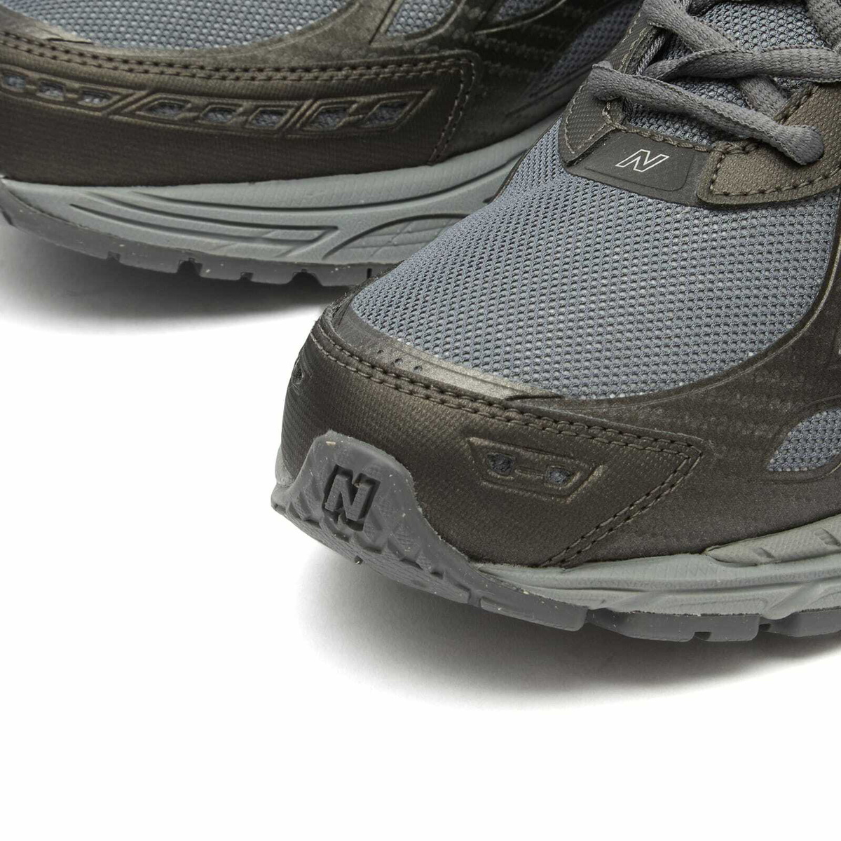 New Balance 1906W Sneaker in Black Metallic