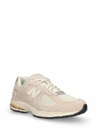 NEW BALANCE 2002 Sneakers
