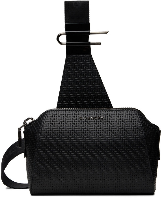 Photo: Givenchy Black Leather Antigona Bag