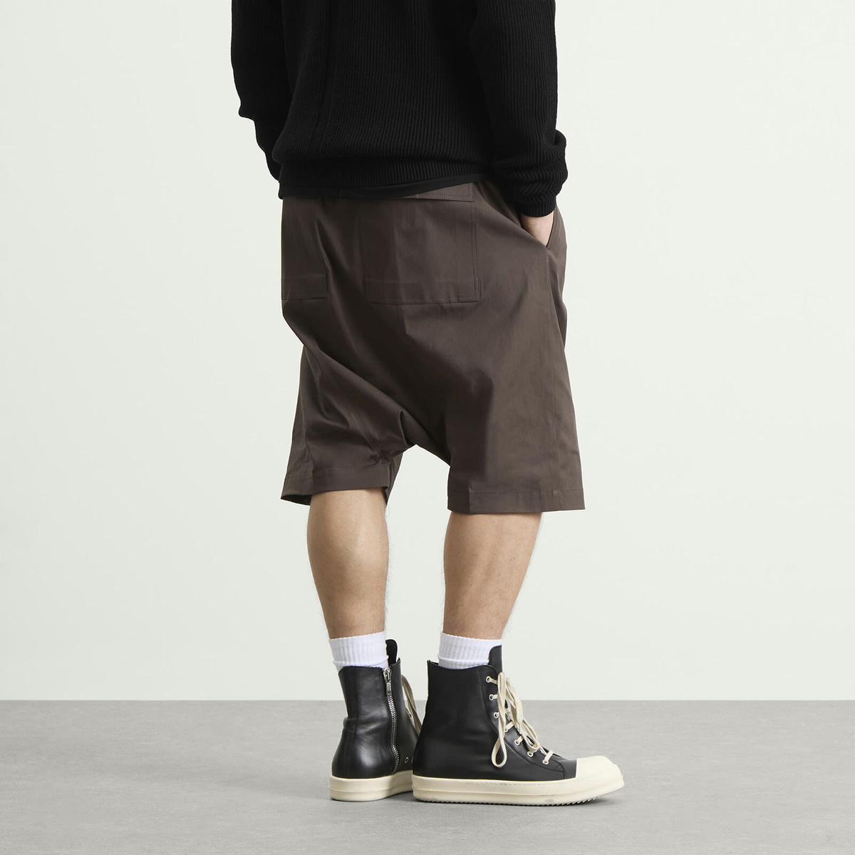 パンツ Rick Owens pods shorts size 48 RICK OWENS CARGO PODS SHORTS BLACK Zipper Drawstring Tecuatl Size