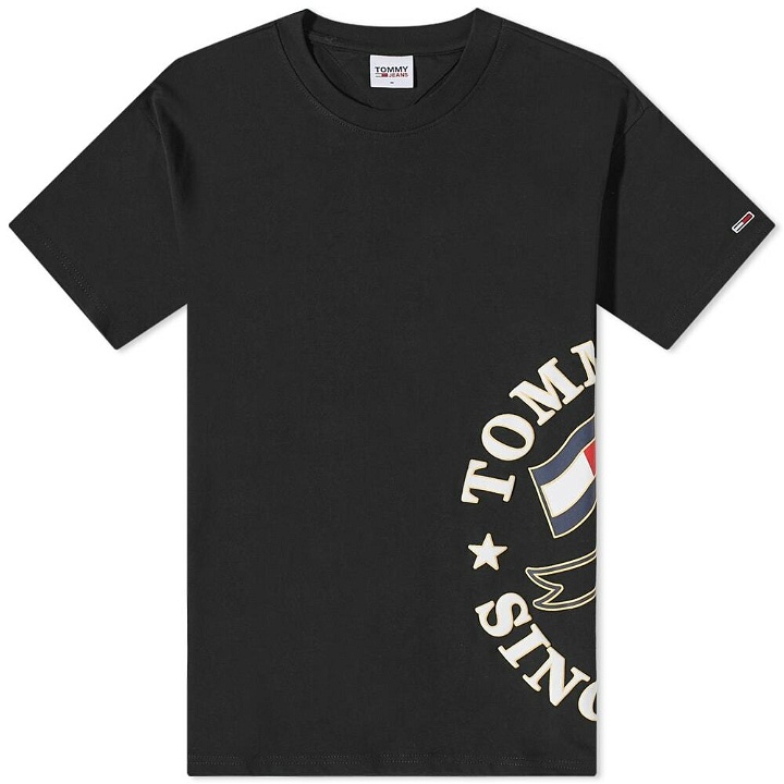 Photo: Tommy Jeans Men's Modern Prep Side Logo T-Shirt in Black
