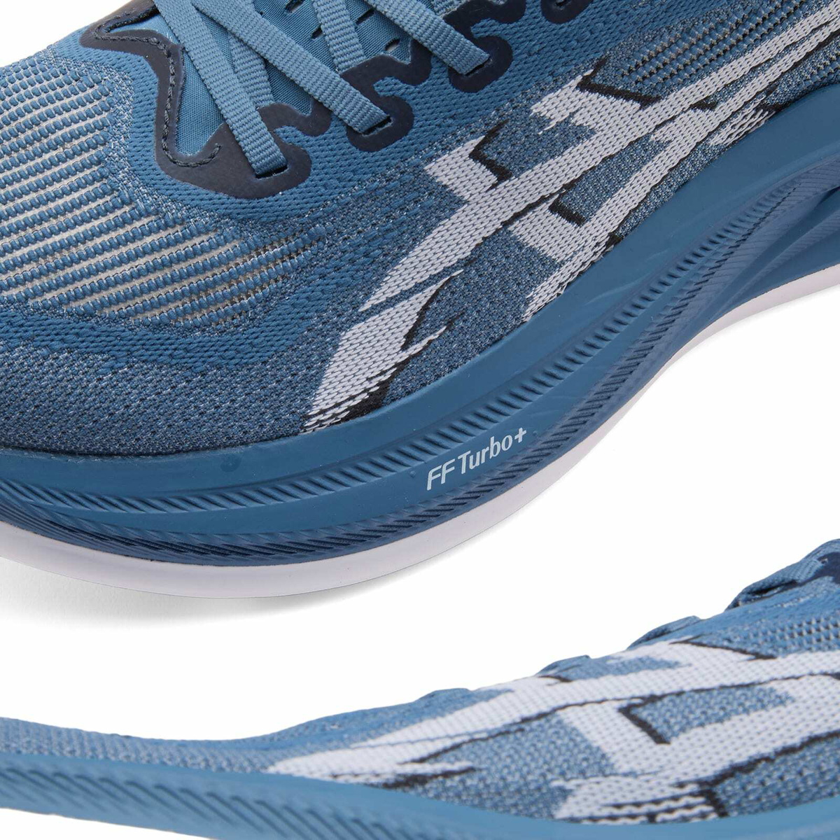 Asics Running SUPERBLAST 2 in Winter Sea/White