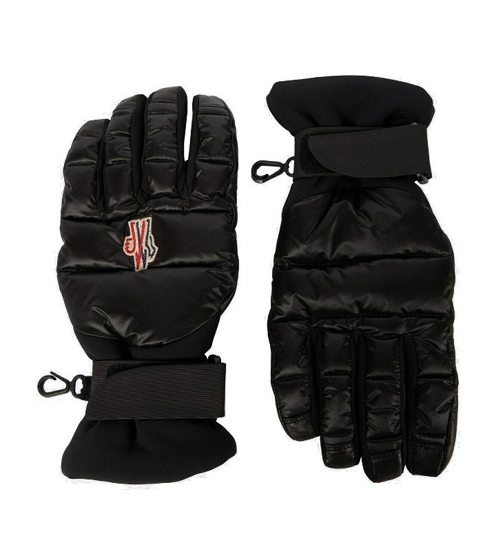 Photo: Moncler Grenoble Technical logo gloves