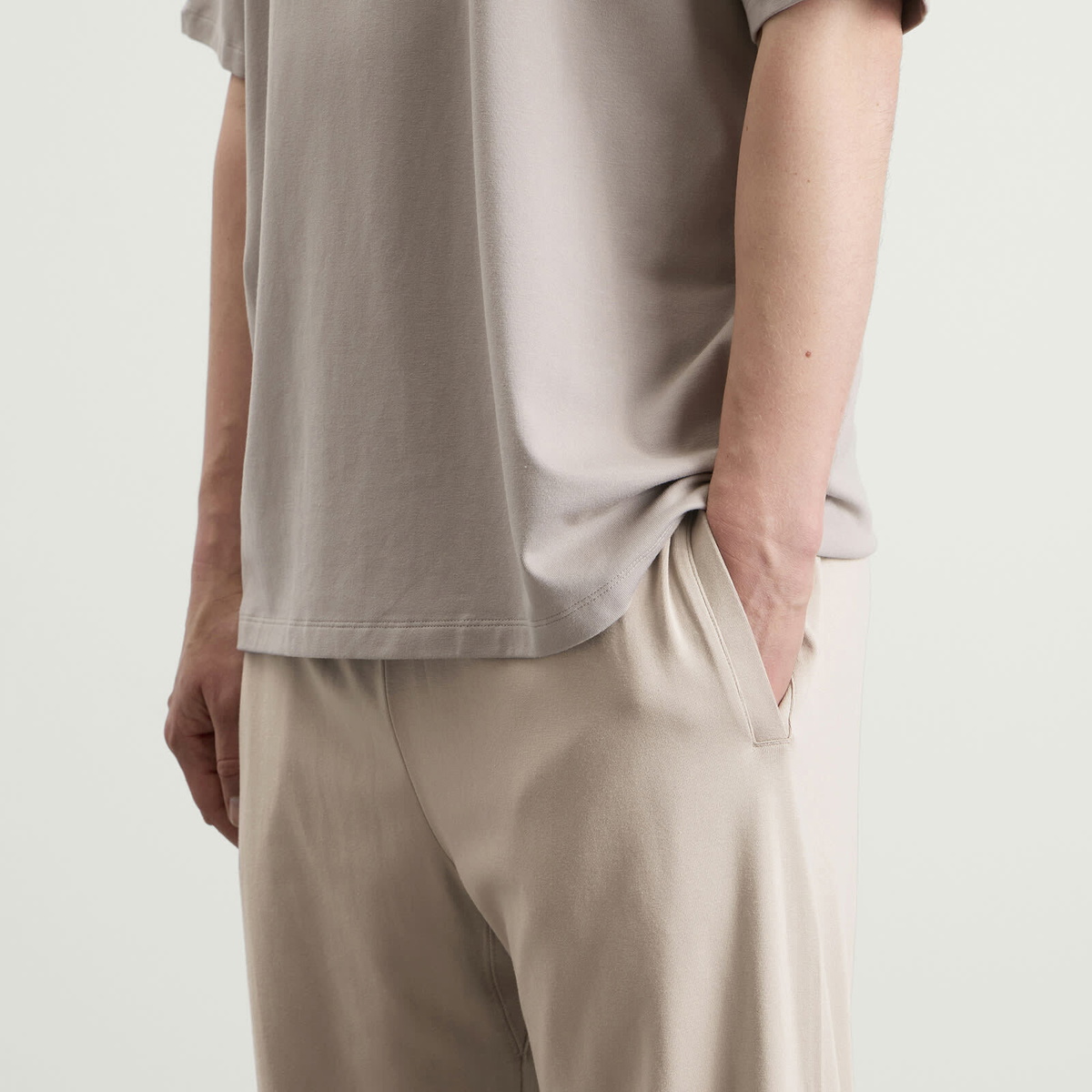 SKIMS Men's Jersey Lounge Straight Leg Pant in Linen