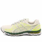 Asics GEL-Kayano 20 Sneaker in Cream/Pure Silver