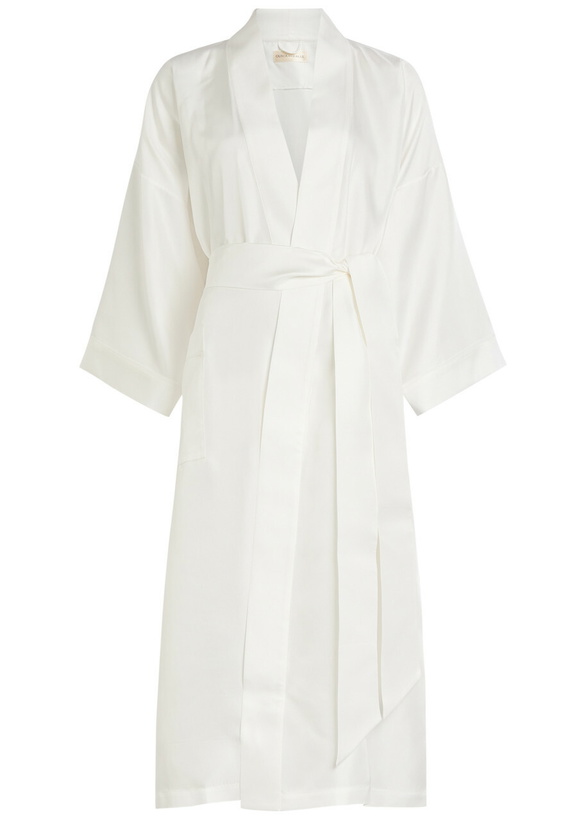 Photo: Olivia Von Halle Sabine Silk Robe - Ivory - One Size