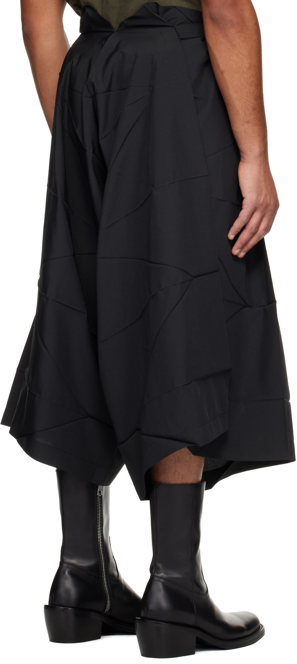 132 5. ISSEY MIYAKE Black No. 2 Trousers