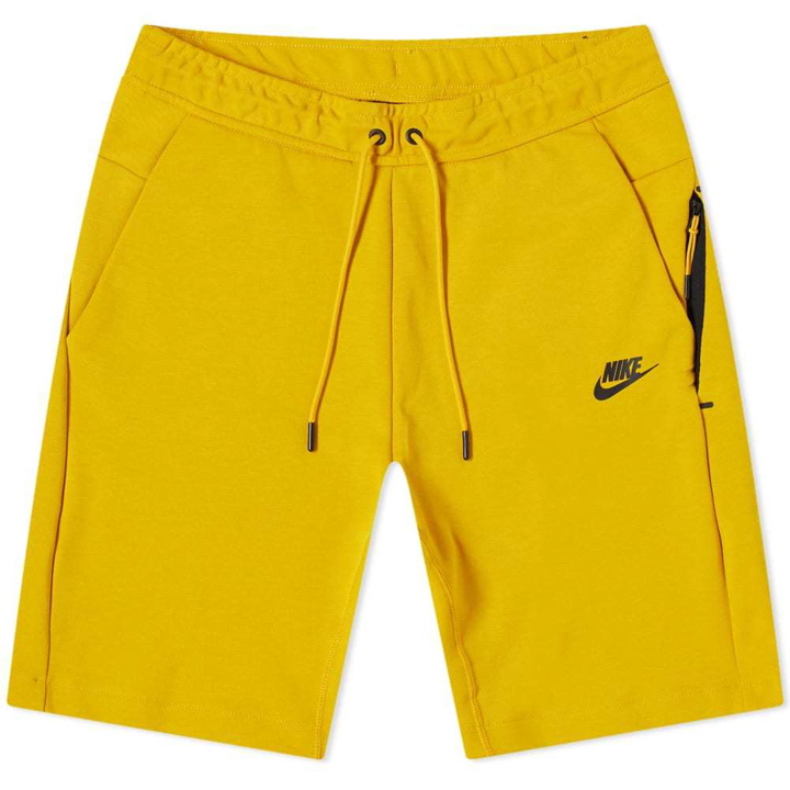 Photo: Nike Tech Fleece Short