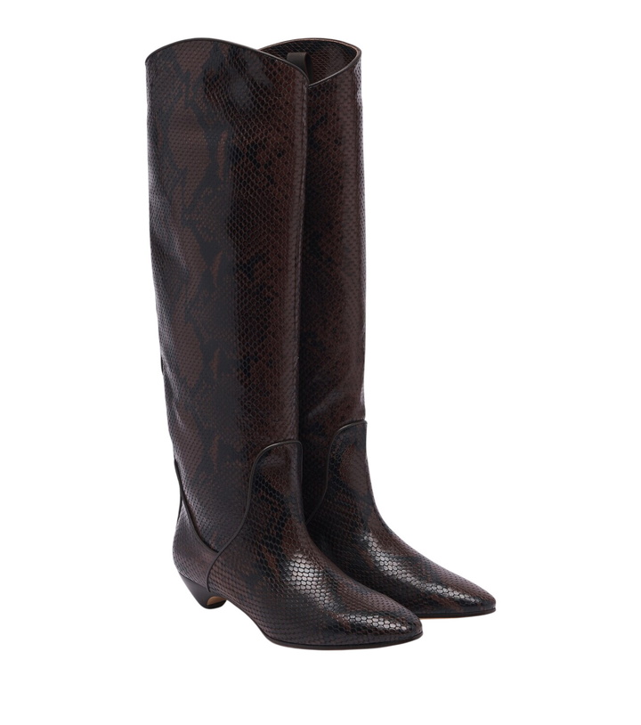Photo: Le Monde Béryl Allegra leather knee-high boots