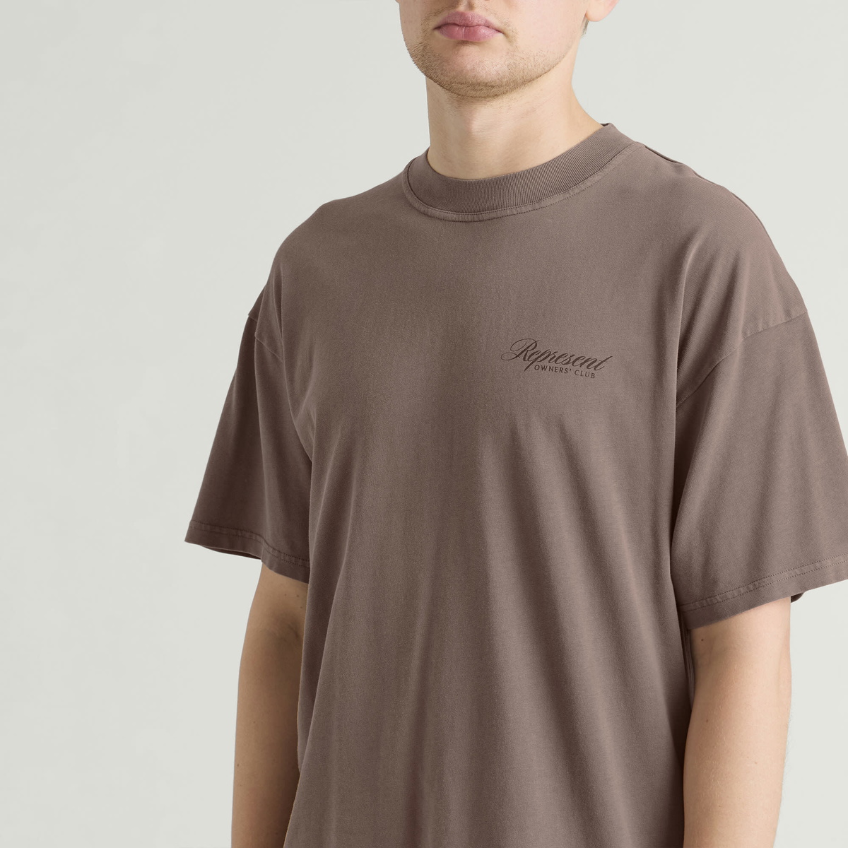 Represent Men's Owners Club Script T-Shirt in Truffle