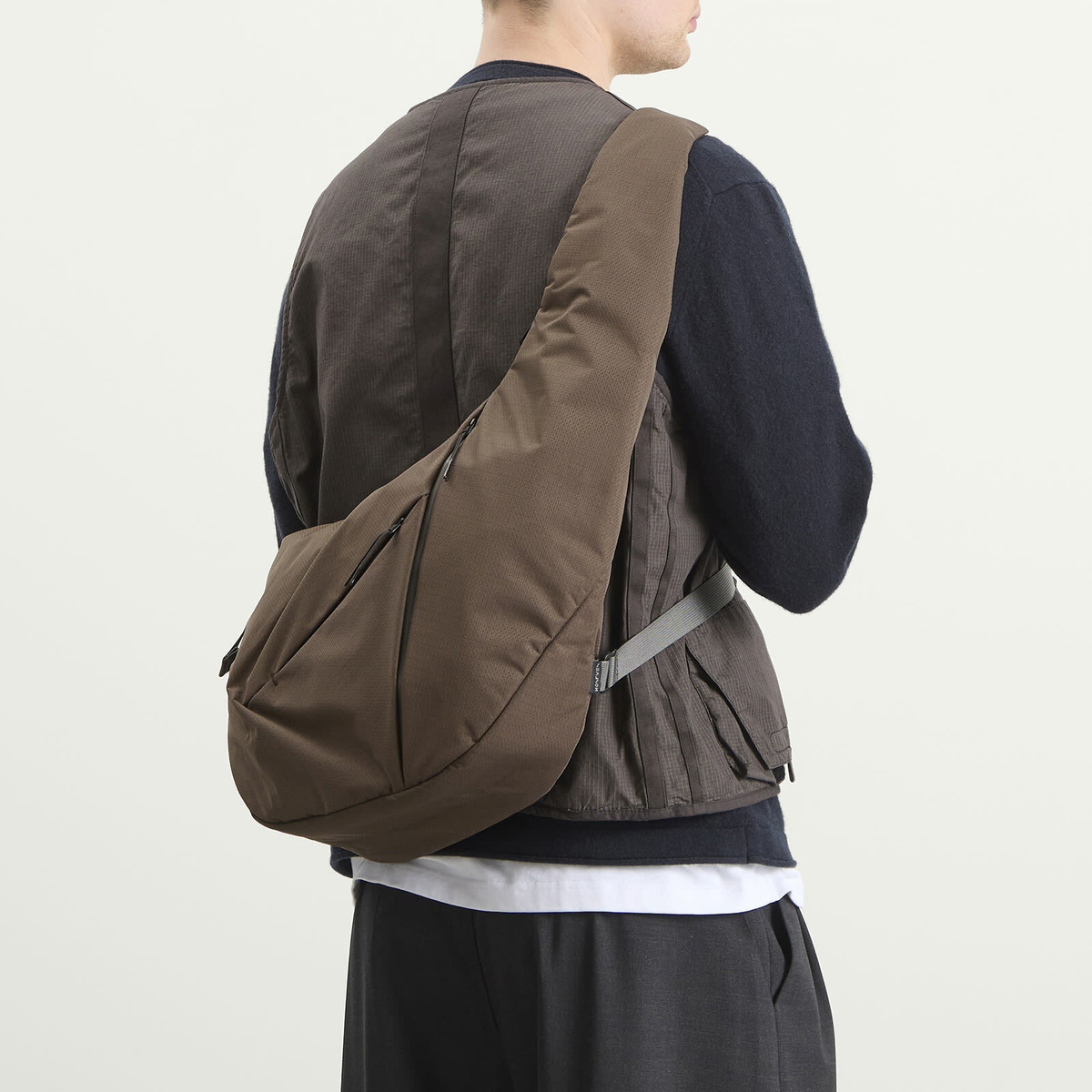 SEALSON M3 Cross Body Bag in Brown 