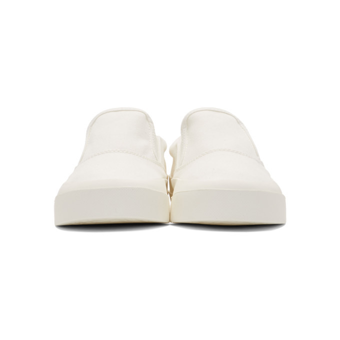 Maison kitsune slip on sale on