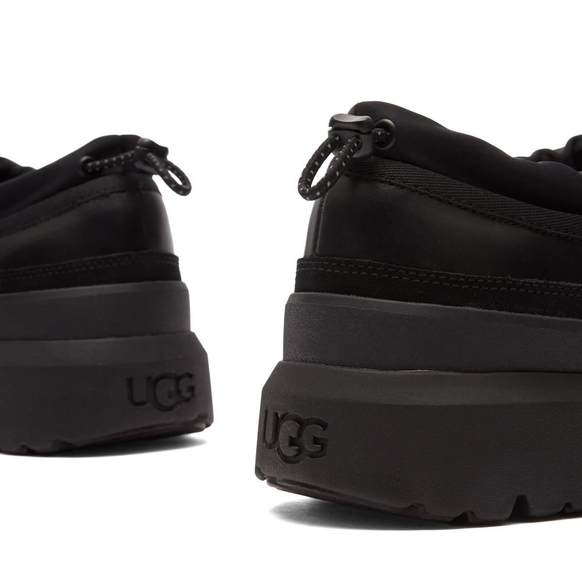 UGG Men's Tasman Weather Hybrid in Black/Black