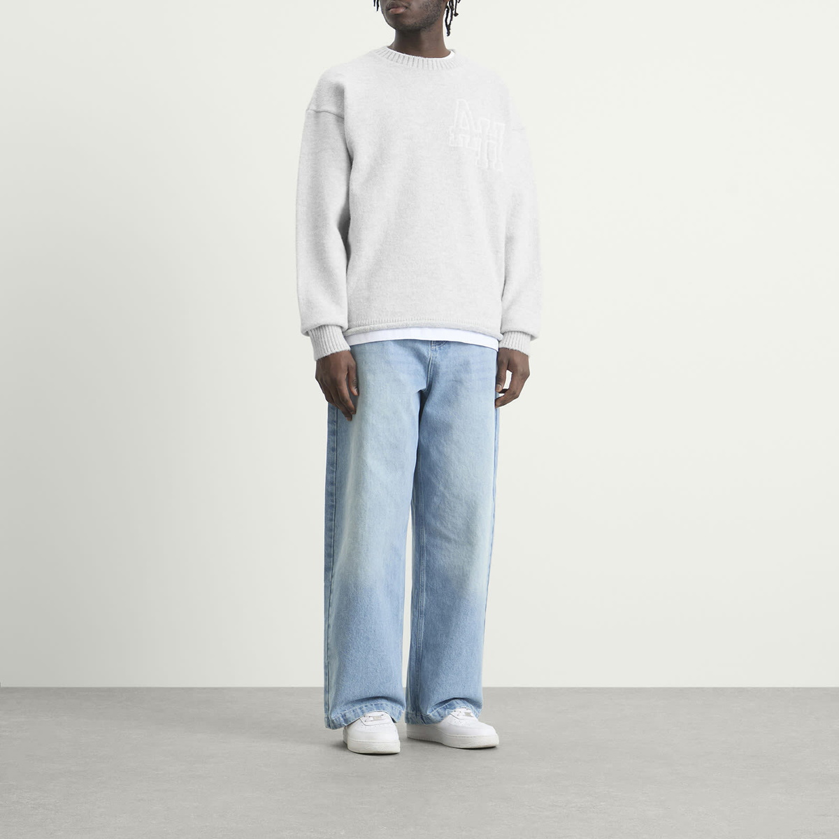ANNIE HOOD Men's Knit Jumper in Grey