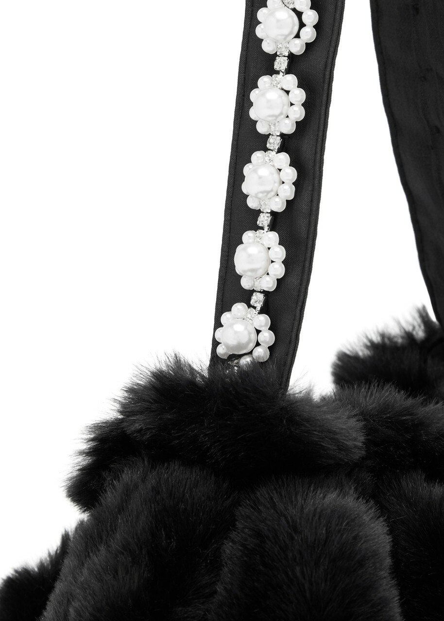 【英国発Sister Jane】Fortune faux-fur top handle bag DREAMSJ_FortuneFauxFurBag_BG02